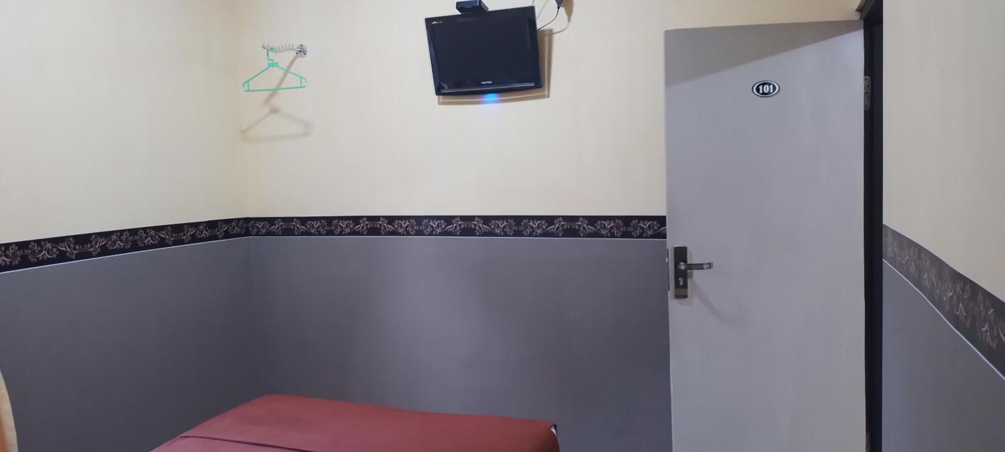 New Kami Homestay Banyuwangi  Exteriör bild