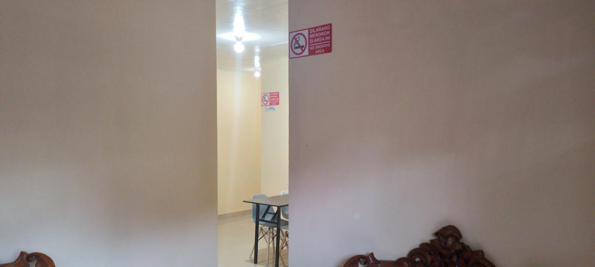 New Kami Homestay Banyuwangi  Exteriör bild