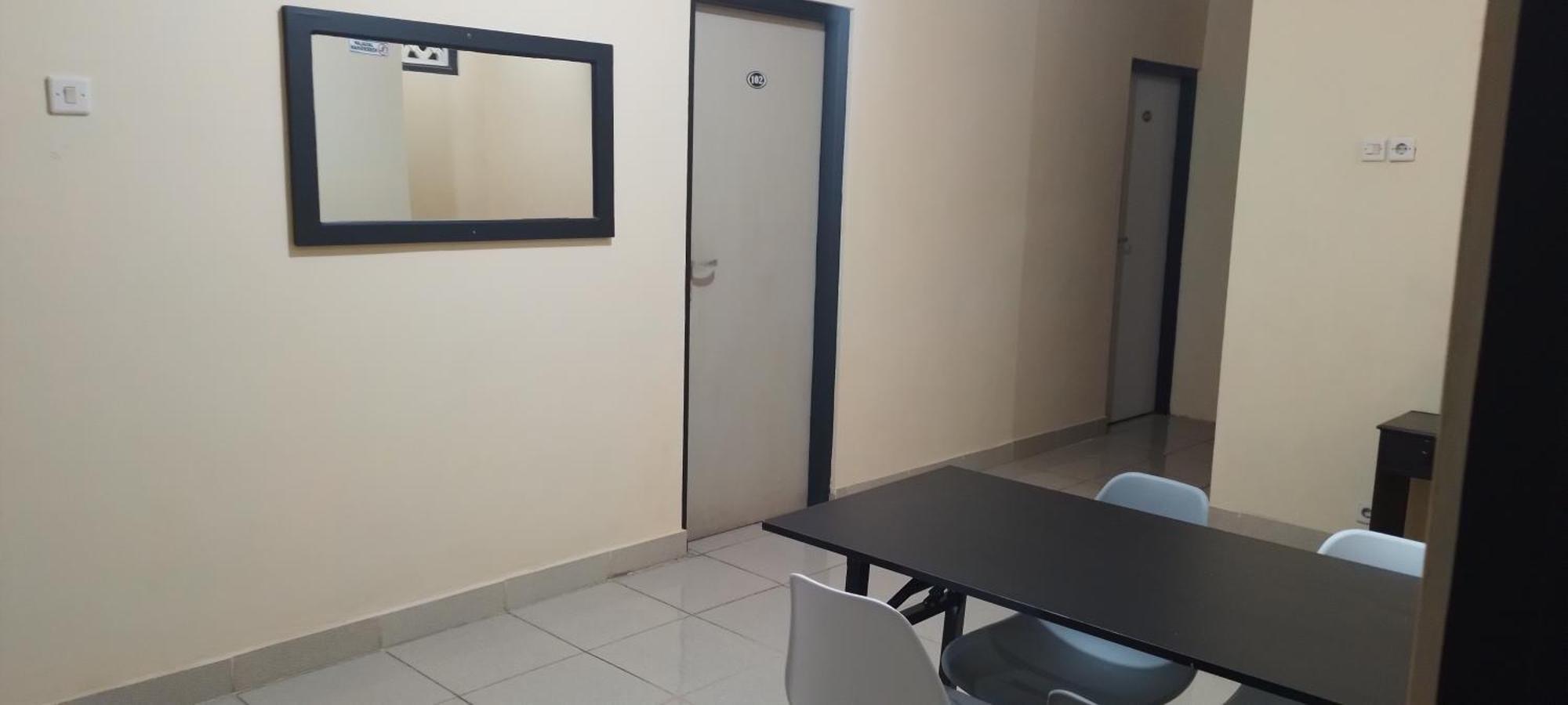 New Kami Homestay Banyuwangi  Exteriör bild