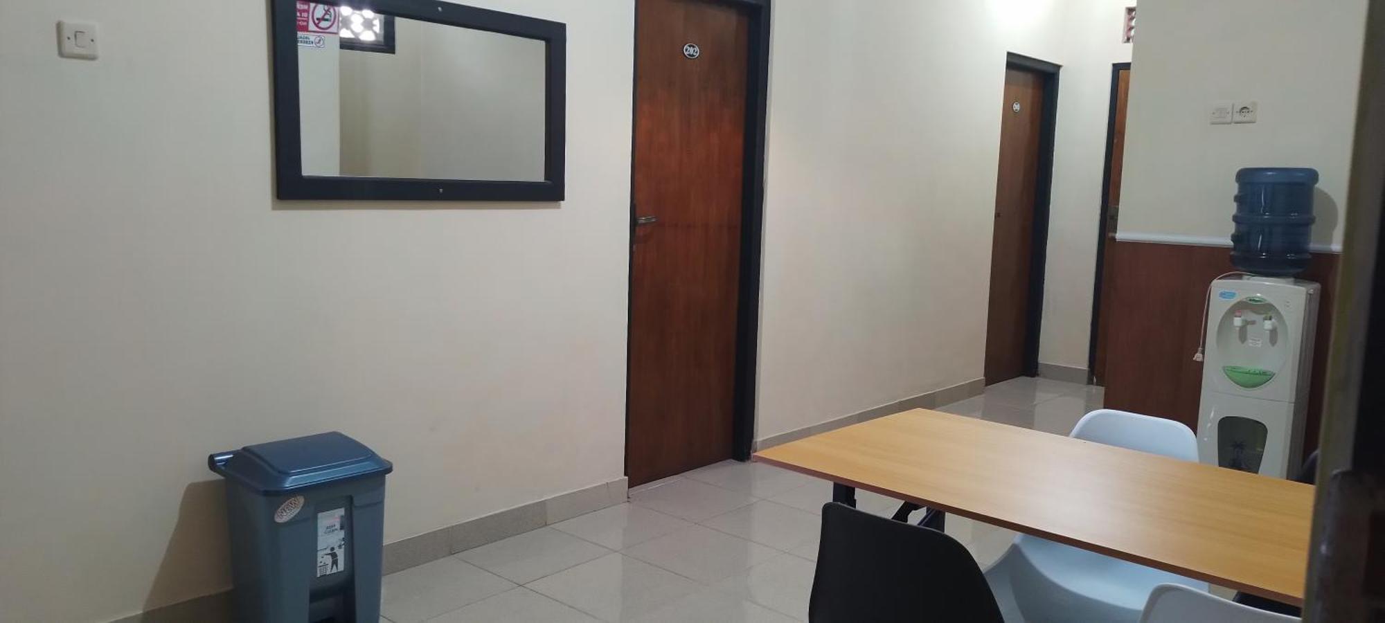 New Kami Homestay Banyuwangi  Exteriör bild